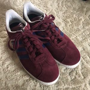 NEVER WORN ADIDAS GAZELLE